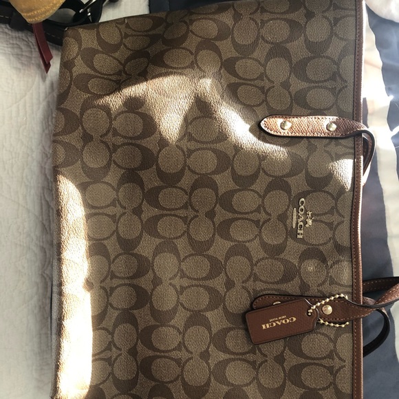 Coach signature tote. - Picture 2 of 3